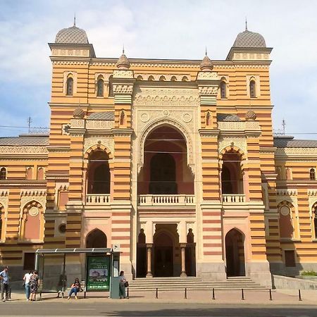 Parliament On Rustaveli Studio Tbilisi Exterior foto